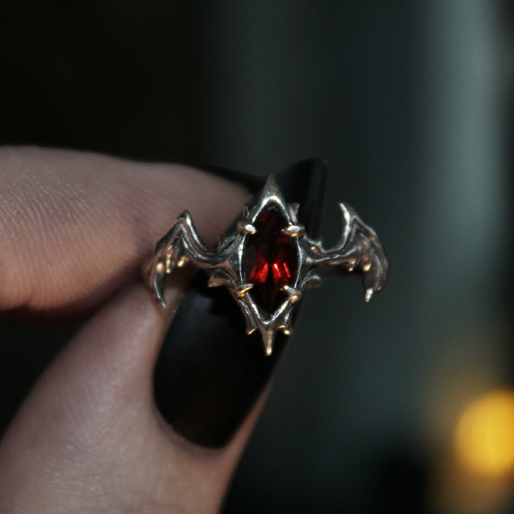 ✥Pénot✥ (The bat ring)