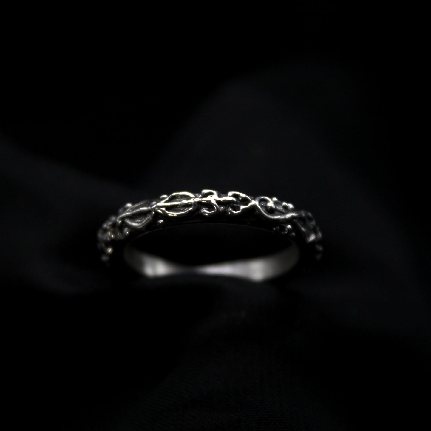 Size 8 Shadow Ring