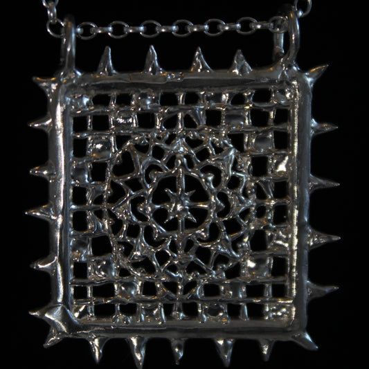 Square spiked lace necklace