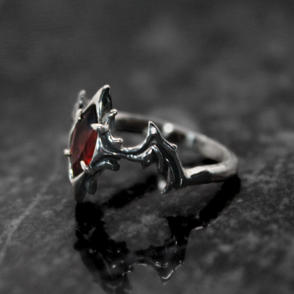 ✥Pénot✥ (The bat ring)